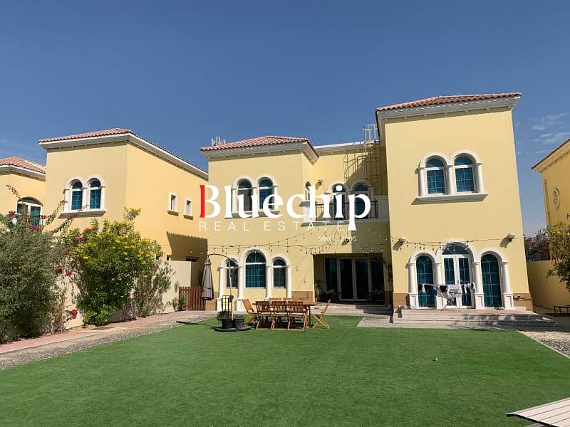 Large Plot | Well Maintained | Near Park