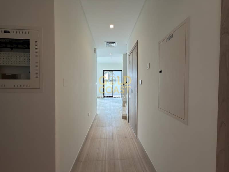 Luxury 5BR Villa with Maid & Gaming Room | 7 Baths | Park Residency 1 | DAMAC Hills 1 - Image 36