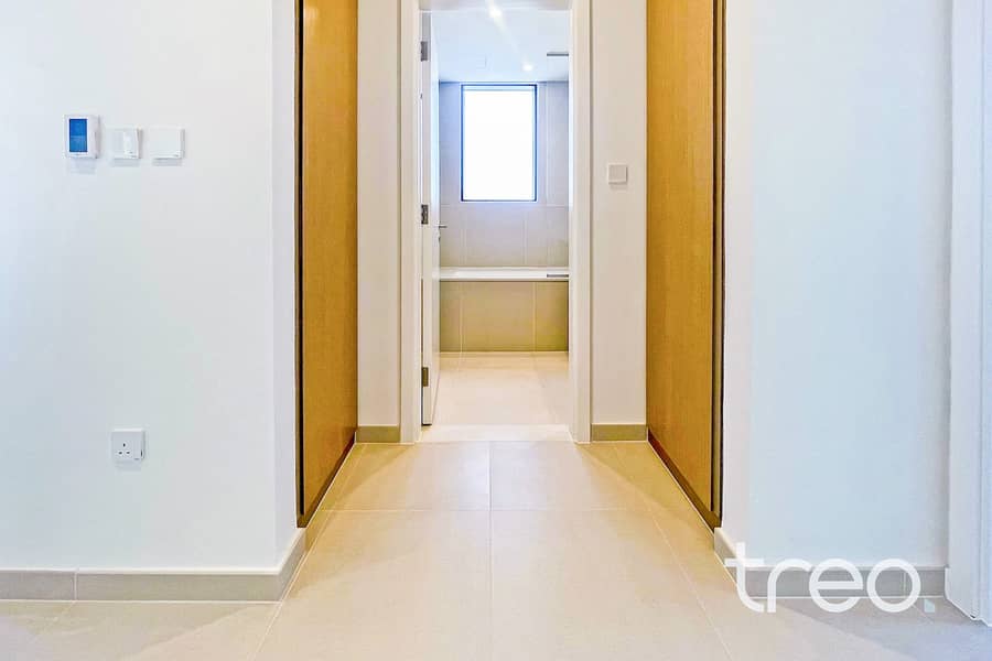 Biggest Plot | On The Pool | Brand New - Image 11