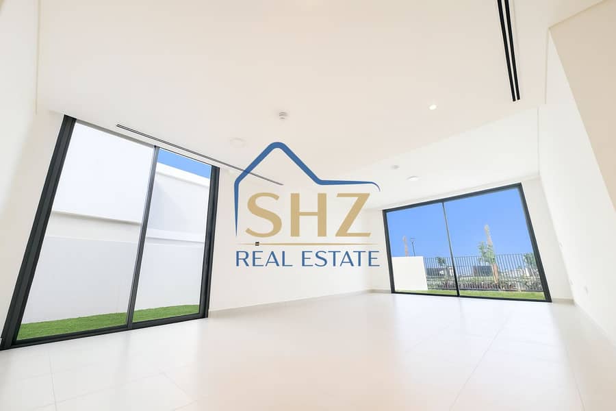 Single Row | Golf View | Facing Pool | Ready |