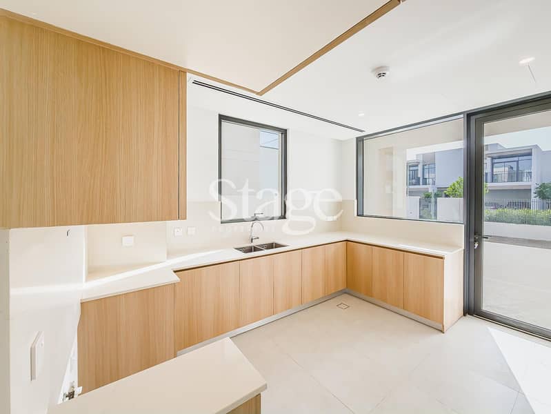 Close to Amenities | Multiple Units | Handed Over - Image 8