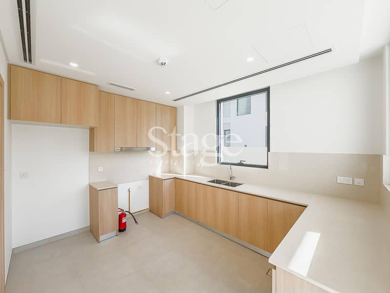 Close to Amenities | Multiple Units | Handed Over - Image 9