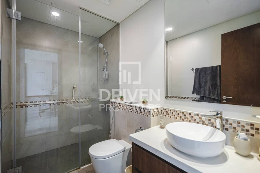 Exclusive | Modern Finishes | Prime Location - Image 9