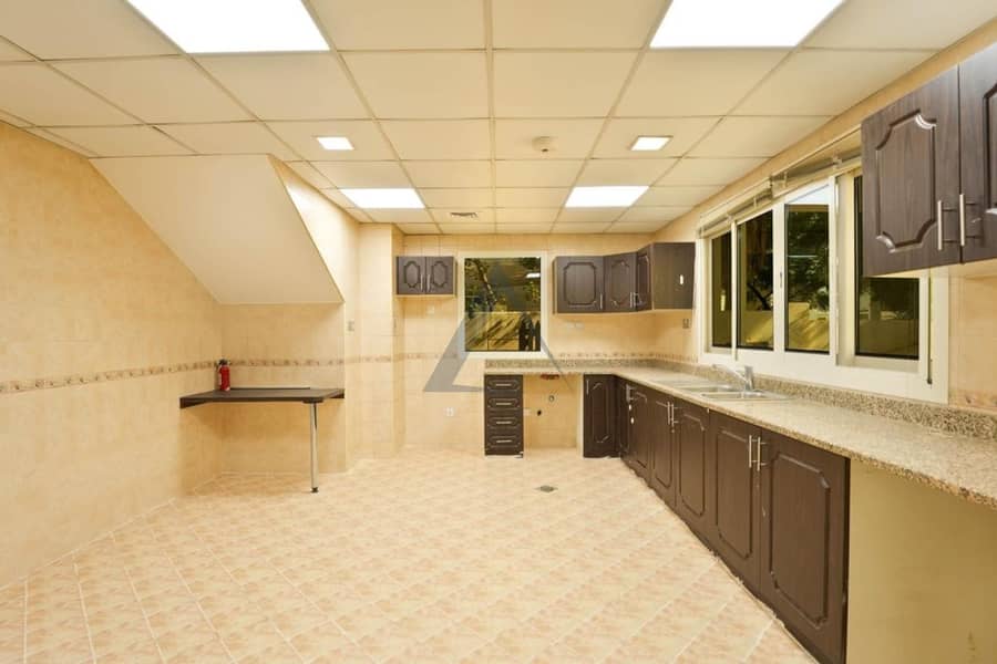 VACANT 4BR WITH MAID ROOM READY TO MOVE IN - Image 6