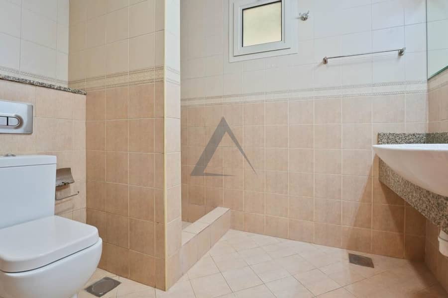 VACANT 4BR WITH MAID ROOM READY TO MOVE IN - Image 17