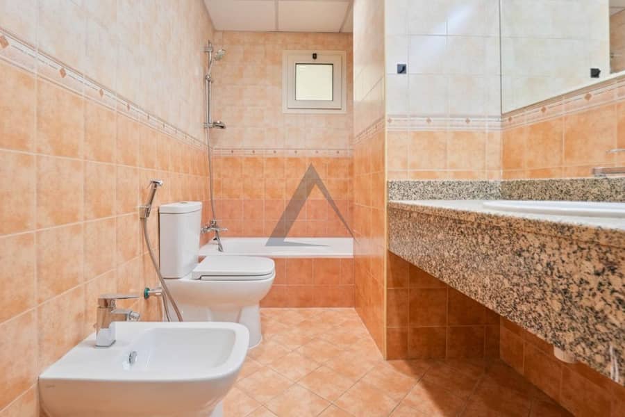 VACANT 4BR WITH MAID ROOM READY TO MOVE IN - Image 18