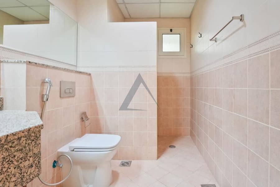 VACANT 4BR WITH MAID ROOM READY TO MOVE IN - Image 19