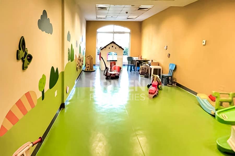 Furnished | Full Lake View | Ready to Move In - Image 12