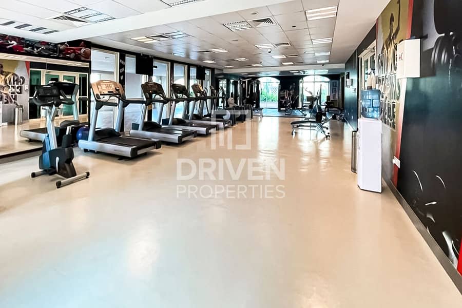 Furnished | Full Lake View | Ready to Move In - Image 13