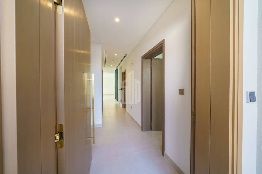 Brand New | Ready to Move-In | Stunning - Image 13