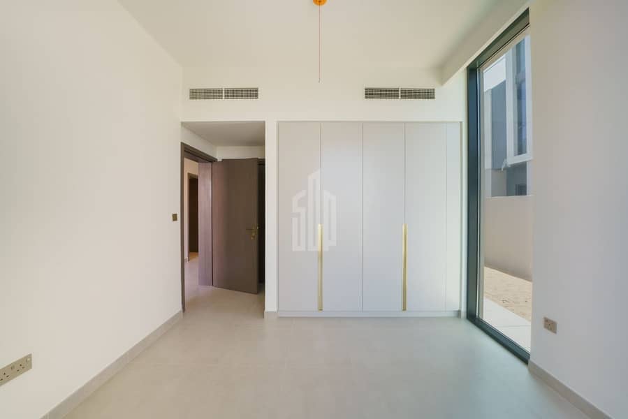 Brand New | Ready to Move-In | Stunning - Image 15