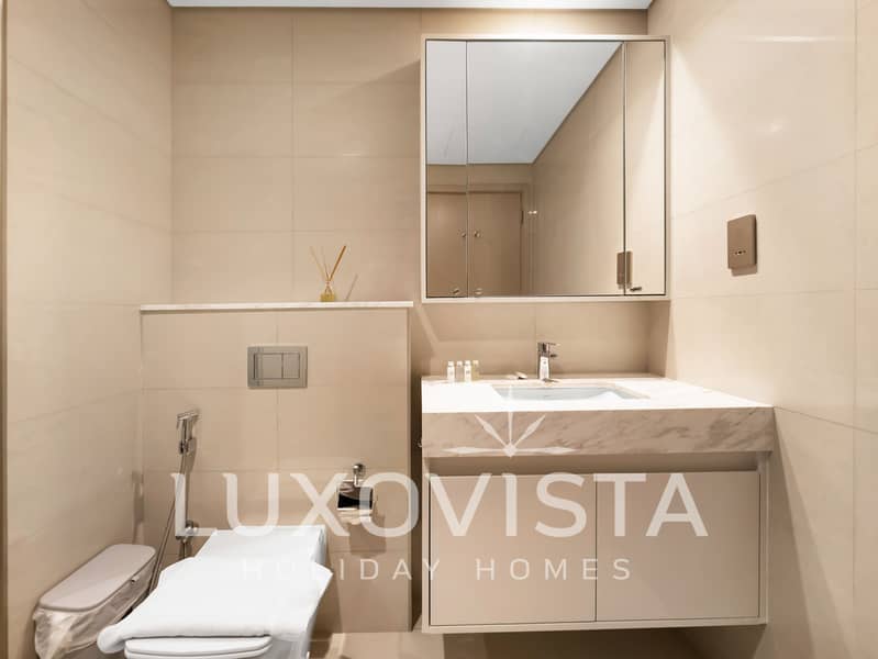 Burj Royale | 1 BR | 5 Min Walk to Burj Khalifa | All Bills Included