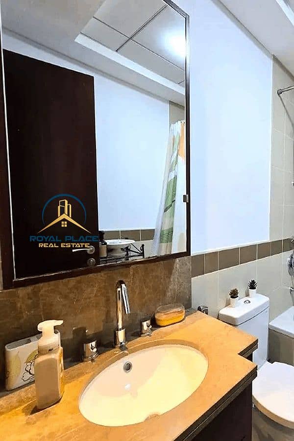 Spacious | Luxury Living | Prime Location | High Floor - Image 6