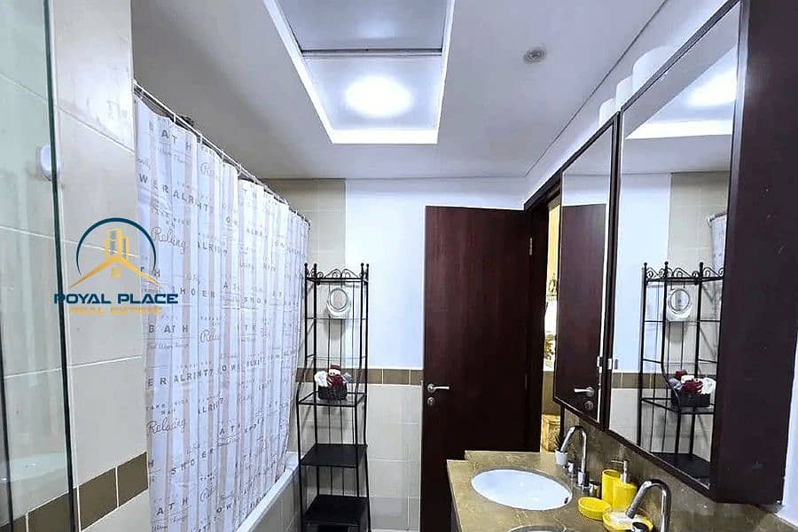 Spacious | Luxury Living | Prime Location | High Floor - Image 13