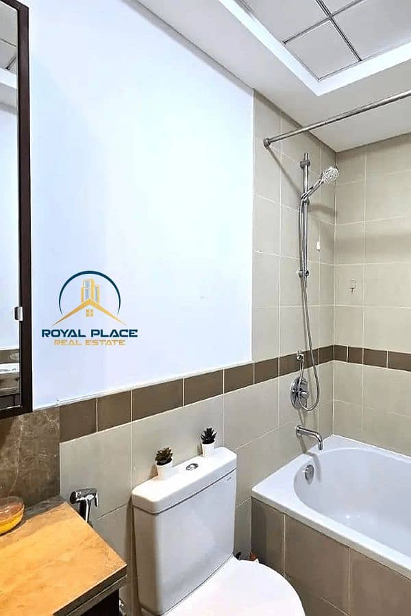 Spacious | Luxury Living | Prime Location | High Floor - Image 23