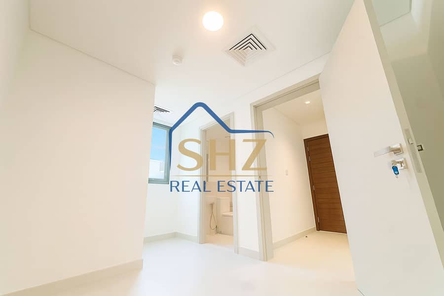 Single Row | Golf View | Facing Pool | Ready | - Image 29