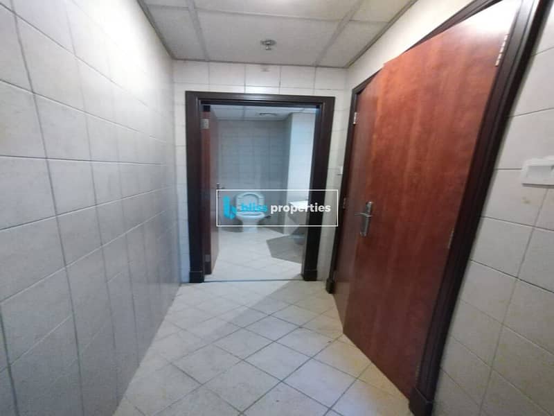 1 BED | UNFURNISHED | VACANT | CAR PARK - Image 17