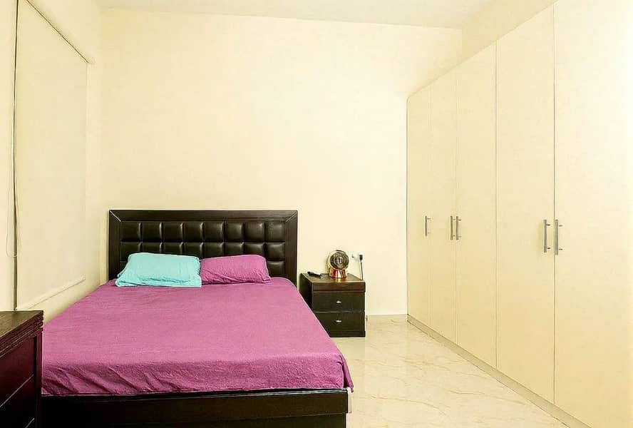 Furnished 2BR + Study Room Villa |Prime Family Living - Image 8