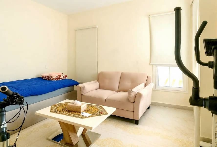 Furnished 2BR + Study Room Villa |Prime Family Living - Image 10