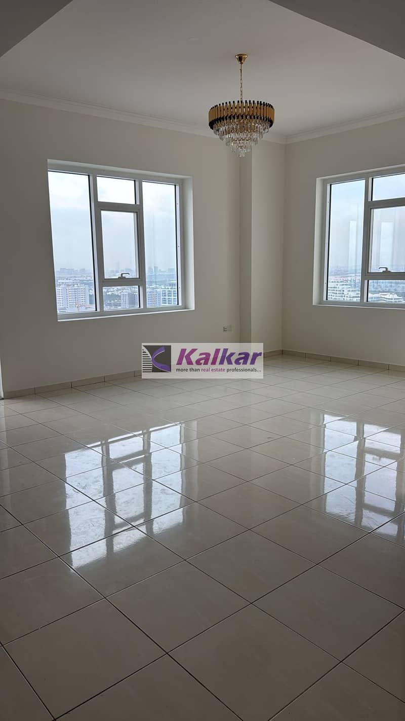 Spacious 3 B/R | Prime location | Unfurnished