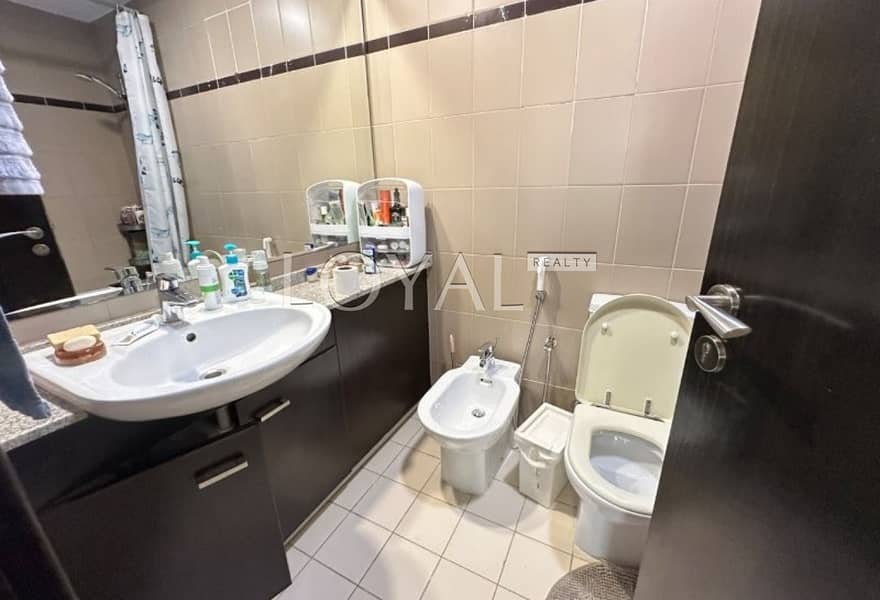 Great location | Good Investment | Large Balcony - Image 9