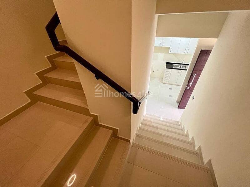 3BR Townhouse | Modern Layout | Best Deal - Image 6