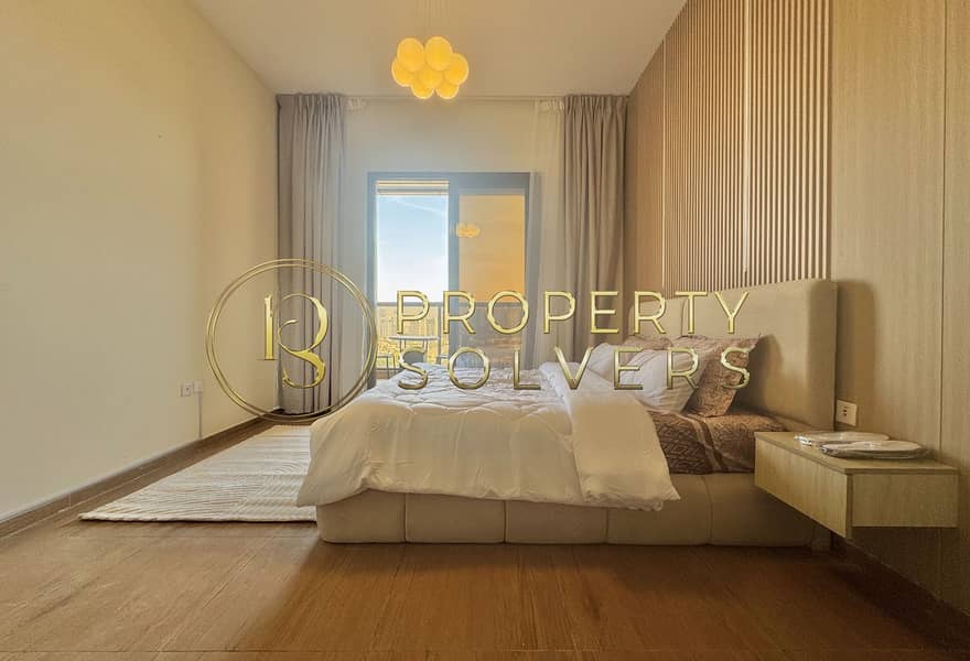 Brandnew Luxury | Spacious Balcony| Prime location