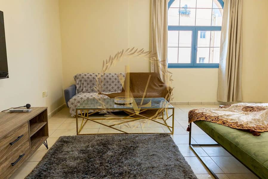 Spacious Studio in International City Persia Cluster - 10 minutes to Airport