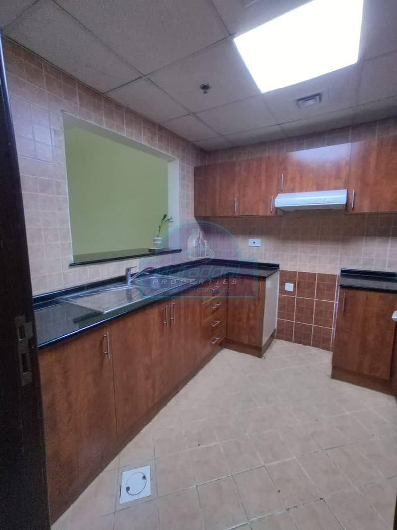 Spacious Vacant 1BHK in Olympic Park 3 | Chiller Free | DSC - Image 10