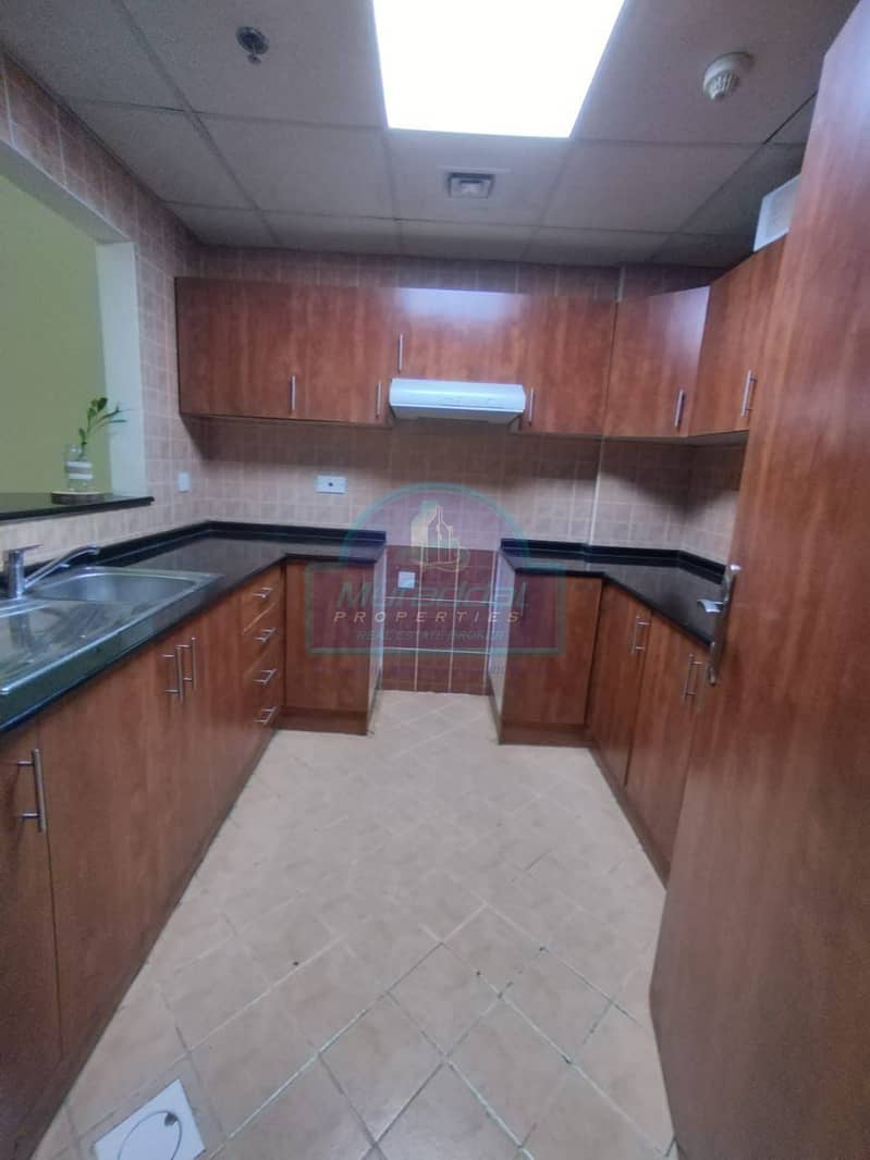 Spacious Vacant 1BHK in Olympic Park 3 | Chiller Free | DSC - Image 13