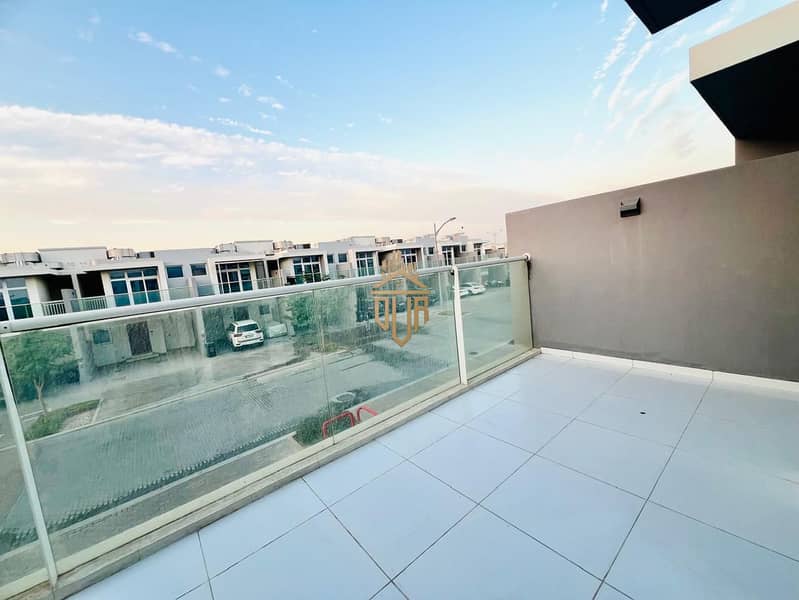 Stylish 2BR Home in Amargo – Damac Hills 2 - Image 10