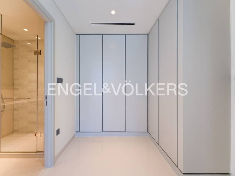 Exclusive | Marina Views | Private Beach Access - Image 14