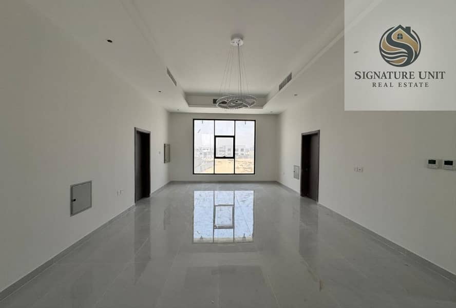 SPECTACULAR | BRAND NEW | MAIDS ROOM |