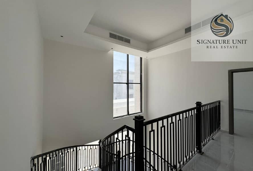 SPECTACULAR | BRAND NEW | MAIDS ROOM |