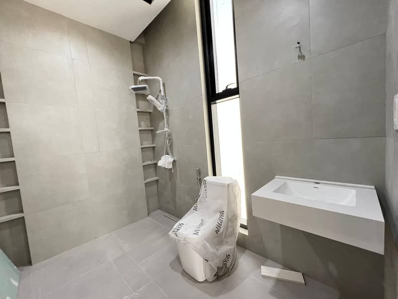 Luxury 4BR Villa for rent with Swimming Pool - Image 27