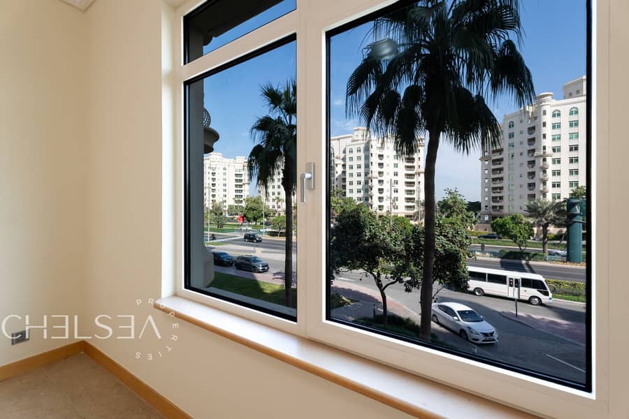 PARK VIEW | WELL-MAINTAINED | VACANT ON TRANSFER - Image 9