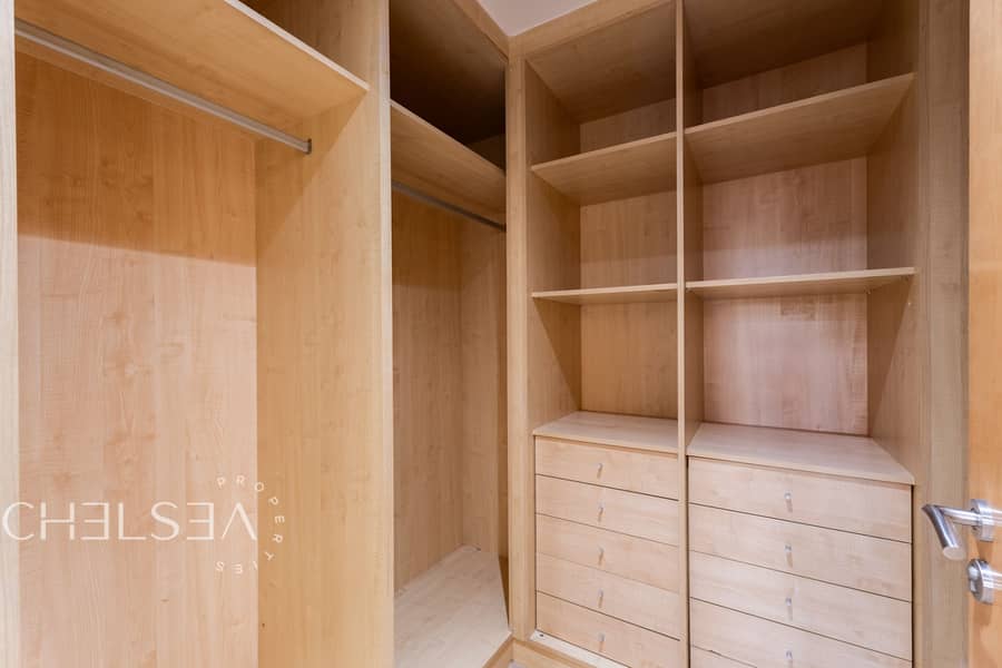 PARK VIEW | WELL-MAINTAINED | VACANT ON TRANSFER - Image 16