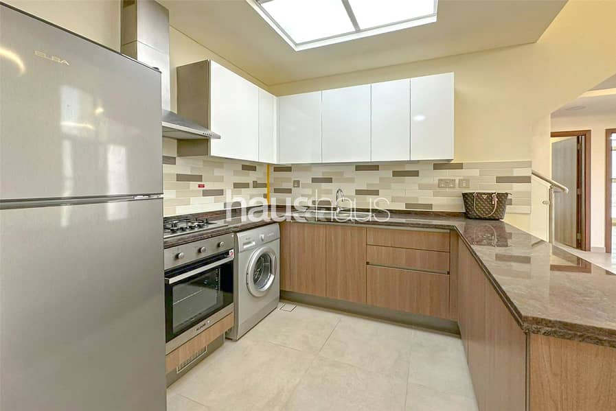 2 BR Duplex | Furnished | Excellent Value