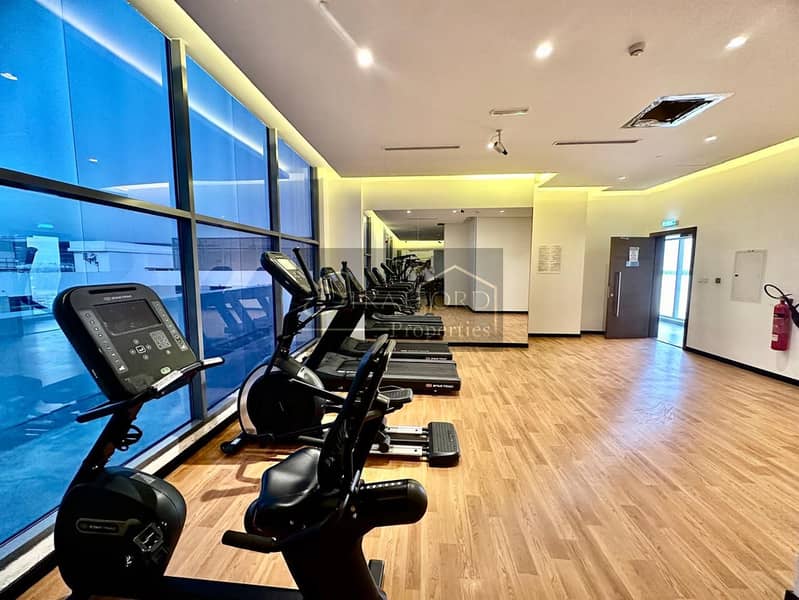 Spacious 2 Bedroom | Vacant | Equipped Kitchen | UP TO 6 CHEQUES - Image 12