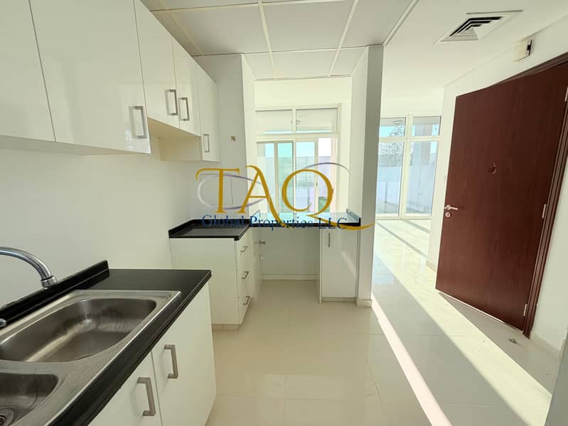 BIGGER PLOT 3BR | CORNER | SINGLE ROW | UN-FURNISHED | - Image 6