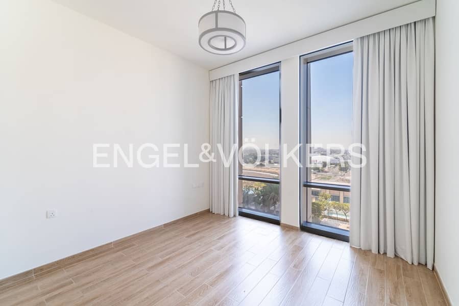 Vacant | Newly Maintained | Ready - Image 6