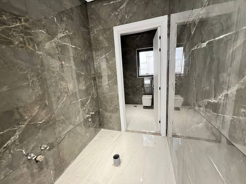 Brand New |4BR VILLA | POOL |GARDEN - Image 11