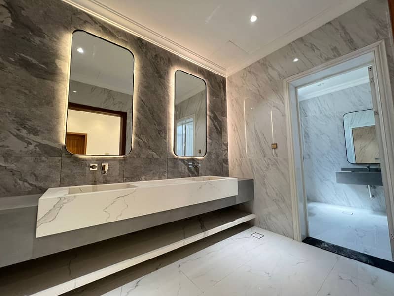 Spacious 5 BR Villa in Wadi Alshabak for Rent - Image 32