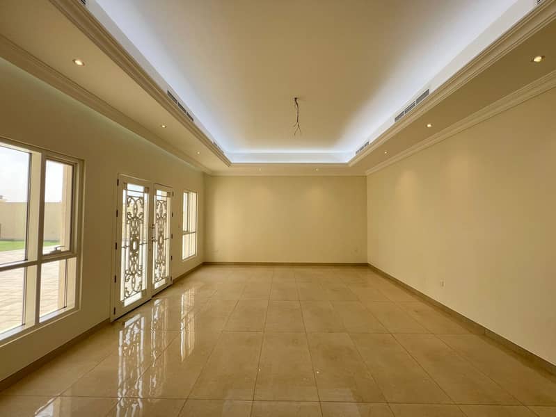 Spacious brand new 5 BR Villa for Rent in Wadi al
