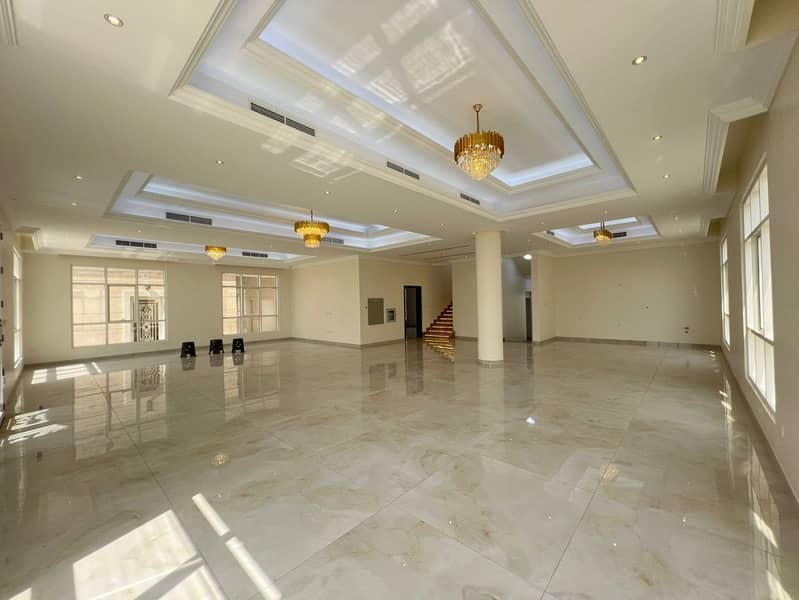 Spacious brand new 5 BR Villa for Rent in Wadi al