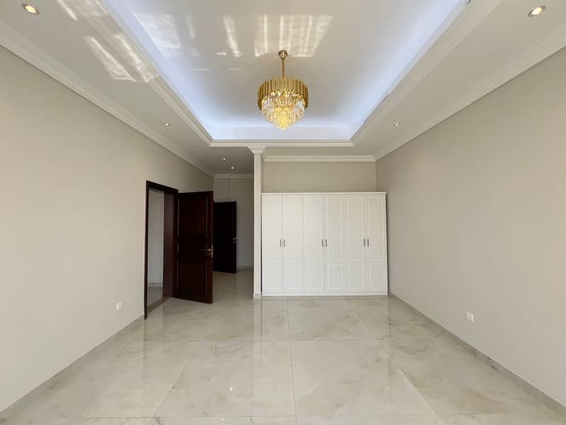 Spacious brand new 5 BR Villa for Rent in Wadi al - Image 6