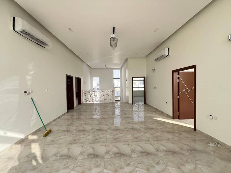 BRAND-NEW|MODERN|5BR|INDEPENDENT | SERVANT BLOCK