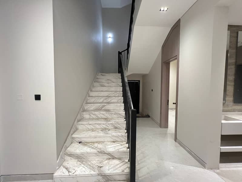 Brand New | Modern Layout | READY TO MOVE | - Image 16