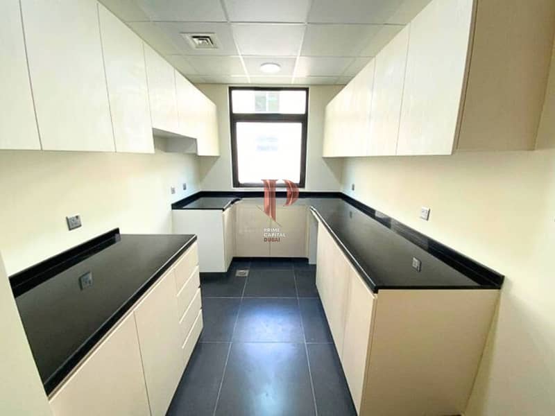 3BR+M | Single Row | Corner Unit | Vacating Soon