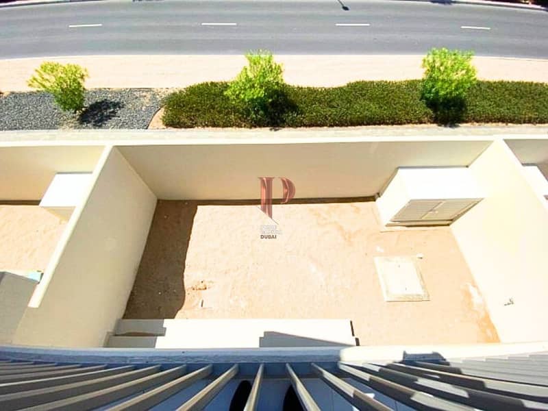 3BR+M | Single Row | Corner Unit | Vacating Soon - Image 13